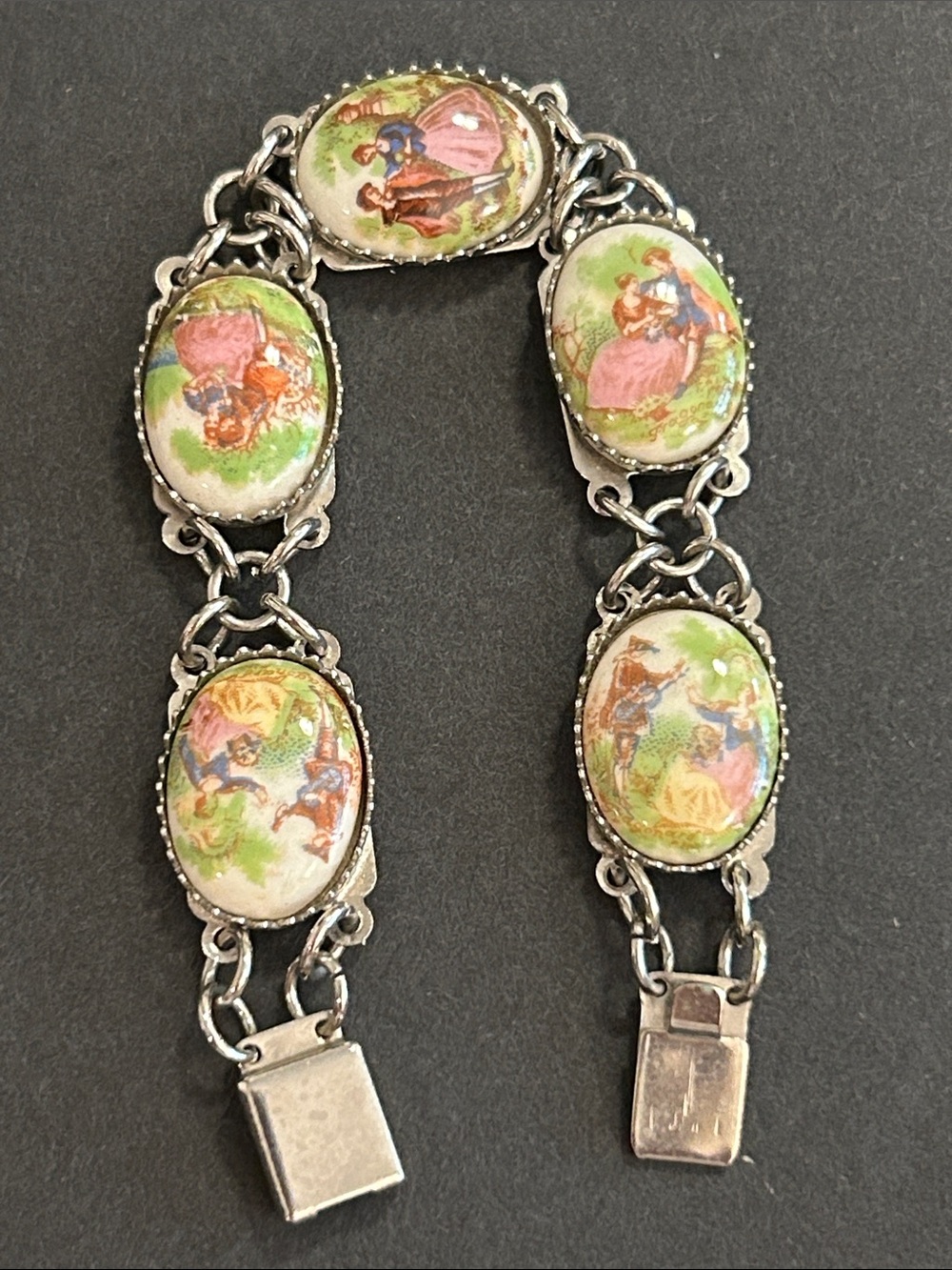 Porcelain Pink & Green Vignettes Link Bracelet